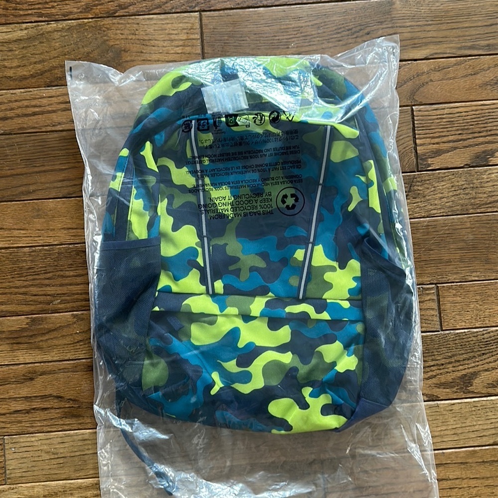 Land’s End Kids Medium Backpack